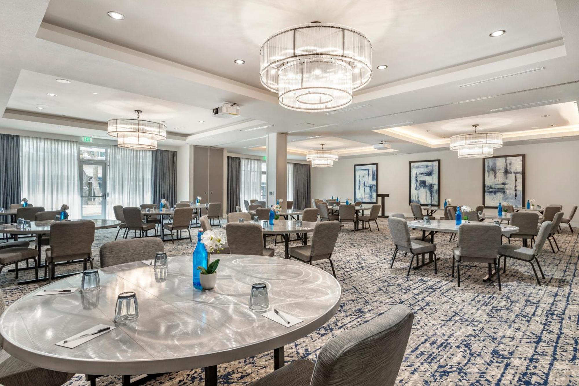 Cambria Hotel Austin Uptown Near The Domain Εξωτερικό φωτογραφία