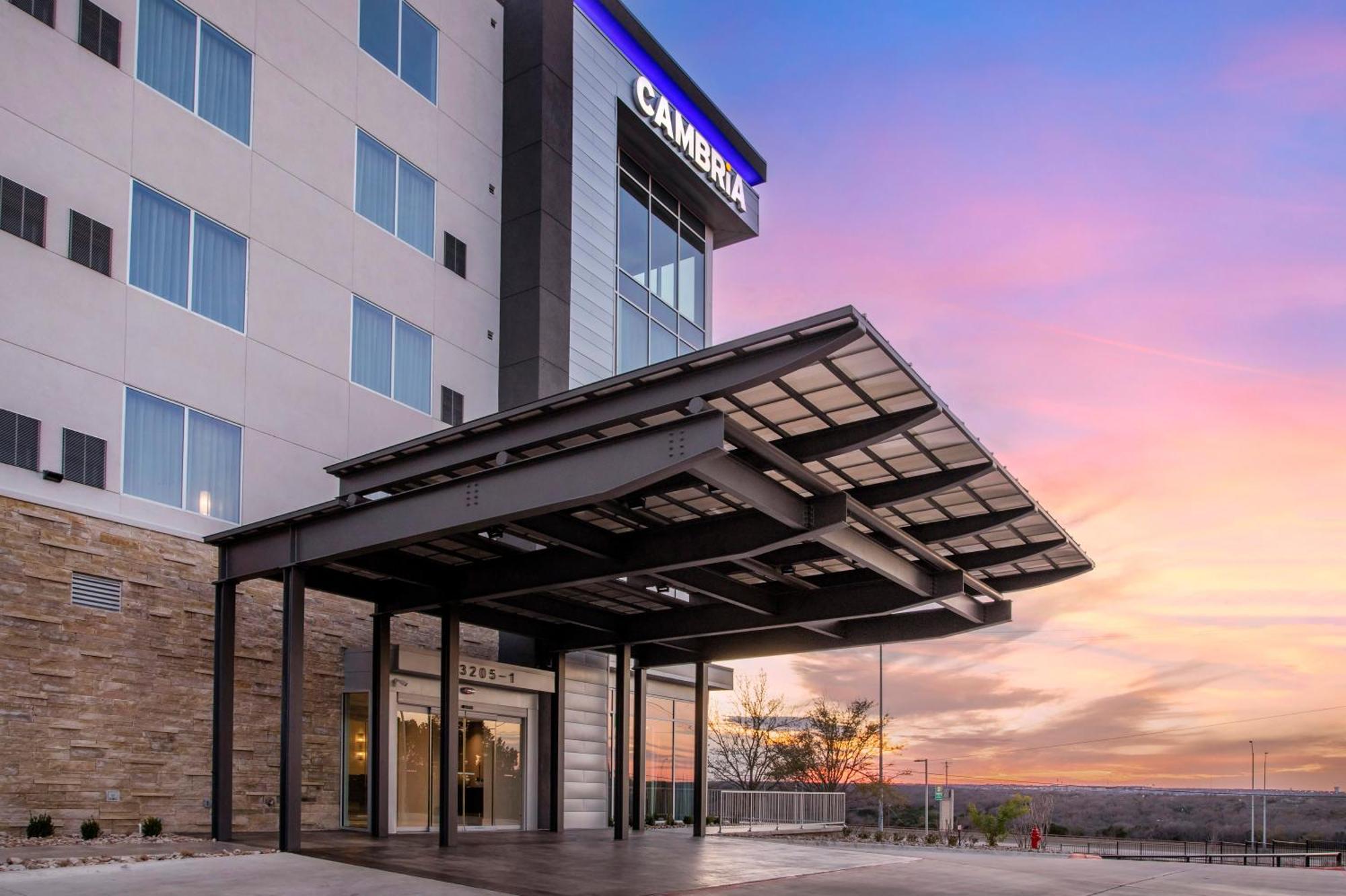 Cambria Hotel Austin Uptown Near The Domain Εξωτερικό φωτογραφία