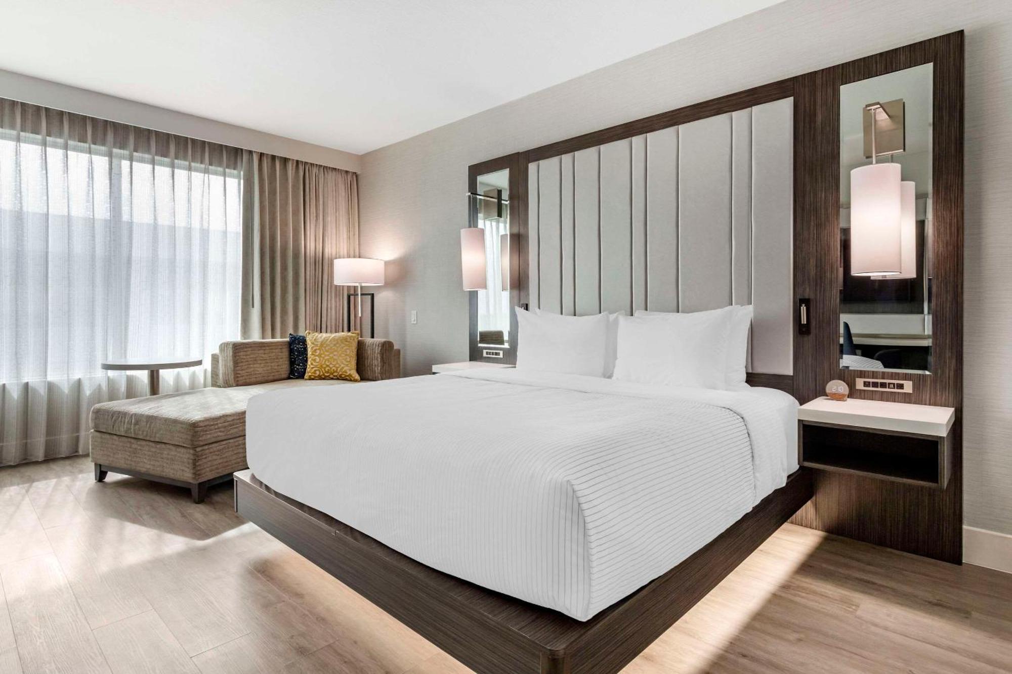 Cambria Hotel Austin Uptown Near The Domain Εξωτερικό φωτογραφία